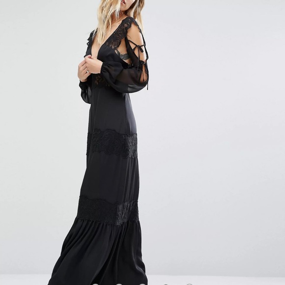 Majorelle NYE!✨Black Lace Dress sz M wedding guest, black tie, gala, cocktail - Picture 6 of 11